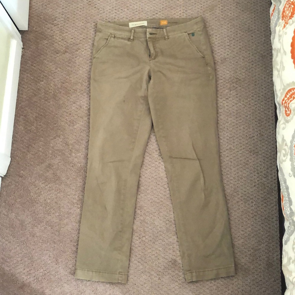 Women’s barely worn Anthropologie khaki pants